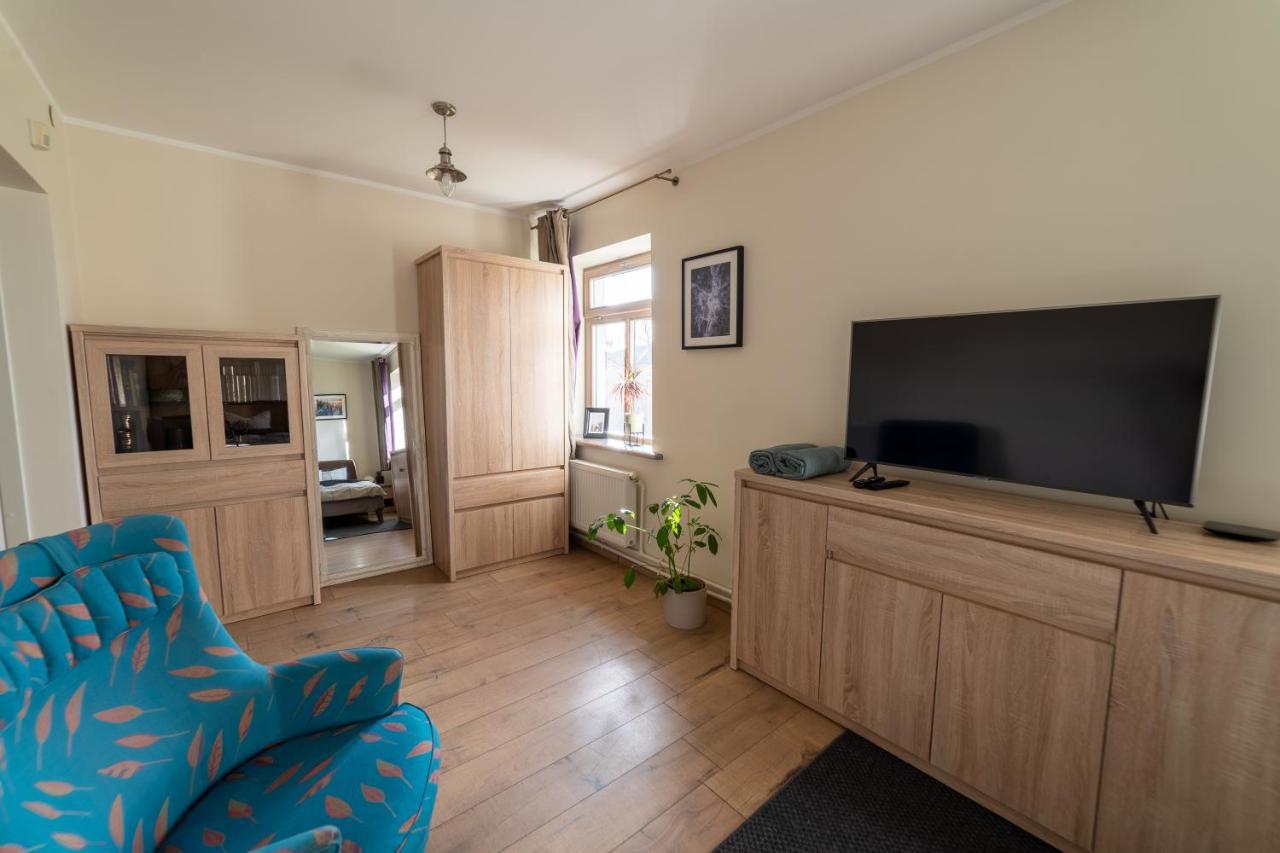 Guest House In Dobele City Center- Pilsetas Maja Экстерьер фото