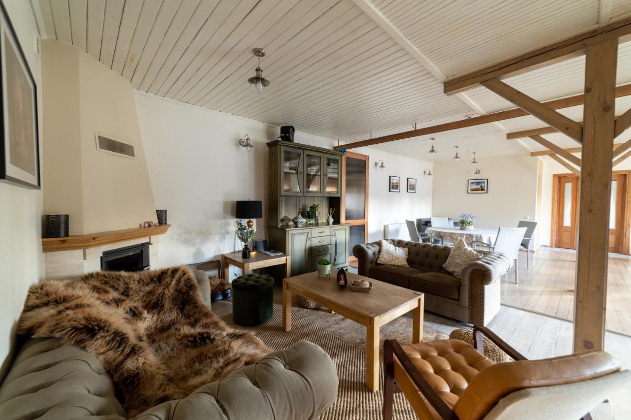 Guest House In Dobele City Center- Pilsetas Maja Экстерьер фото