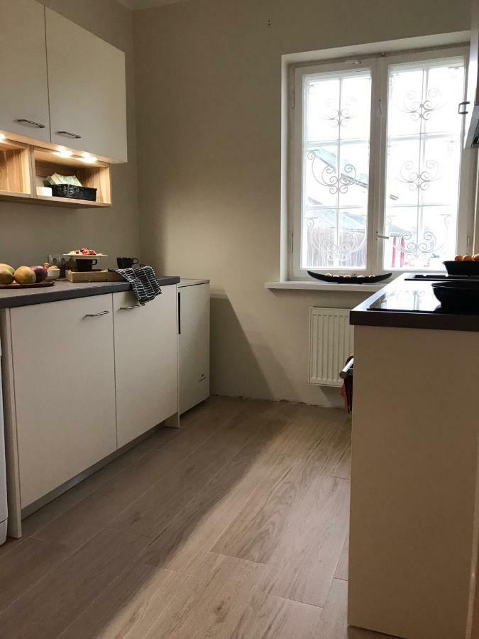 Guest House In Dobele City Center- Pilsetas Maja Экстерьер фото